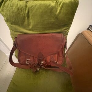 Classic Brown Leather Messenger Bag